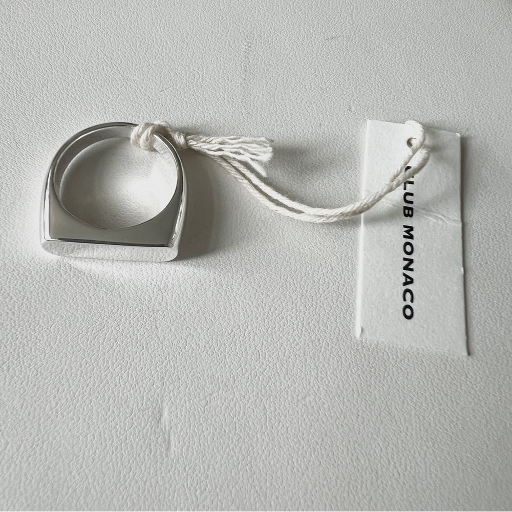 Club Monaco silver tone flat signet ring size 7 - Picture 4 of 6